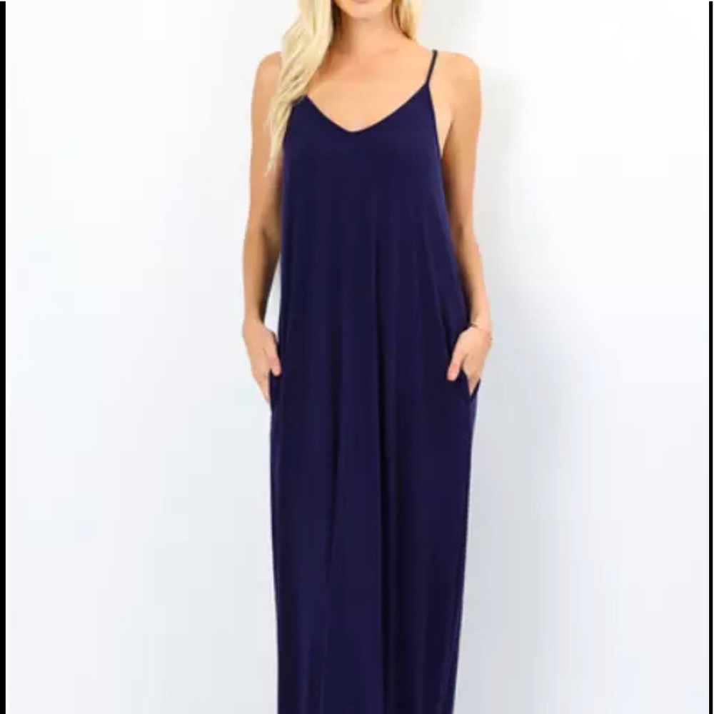 ;Plus V-Neck Cami Maxi Dresses W/ Pockets Various
